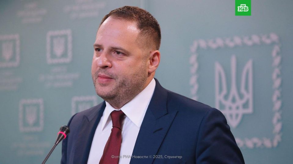 Коррупционный скандал, достигший ближайшего окружения Зеленского, — главный сюжет в западных СМИ