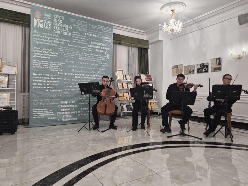 Государственный академический русский театр драмы им.М.Горького отмечает 125-летний юбилей Государственный академический русский театр драмы им.М.Горького отмечает 125-летний юбилей