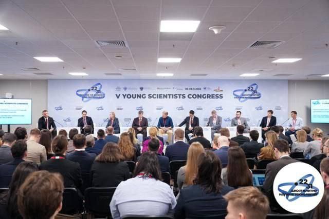 Замглавы Минобрнауки России Денис Секиринский ознакомился с результатами работы молодежных лабораторий Замглавы Минобрнауки России Денис Секиринский ознакомился с результатами работы молодежных лабораторий