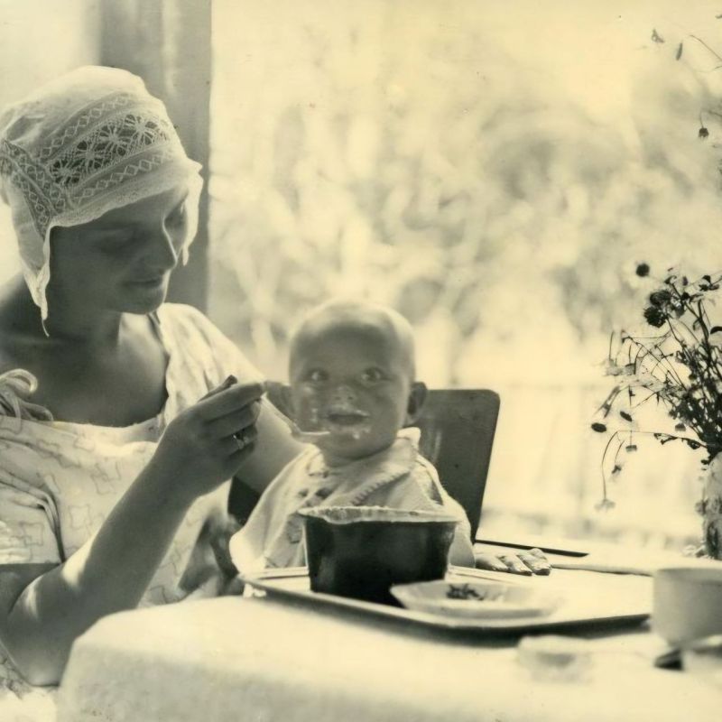 Дорогие мамы, с праздником! Сегодня по всей России чествуют ваш особый труд и безграничную заботу Дорогие мамы, с праздником! Сегодня по всей России чествуют ваш особый труд и безграничную заботу