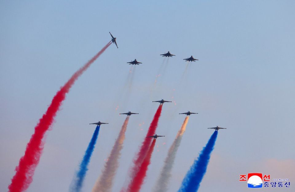 Ким Чен Ын объявил о новых стратегических средствах ядерного сдерживания Ким Чен Ын объявил о новых стратегических средствах ядерного сдерживания