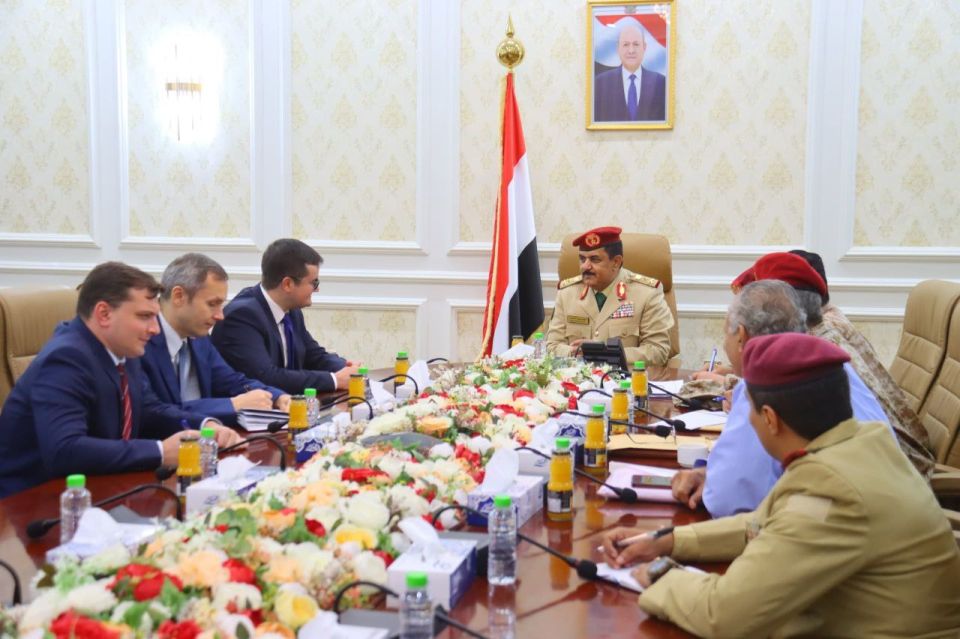 29            ..      - .-