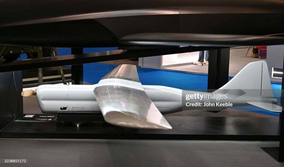 Противник демонстрирует копии российских дpонов "Орлан-10", "Молния-2" и "Гербера"