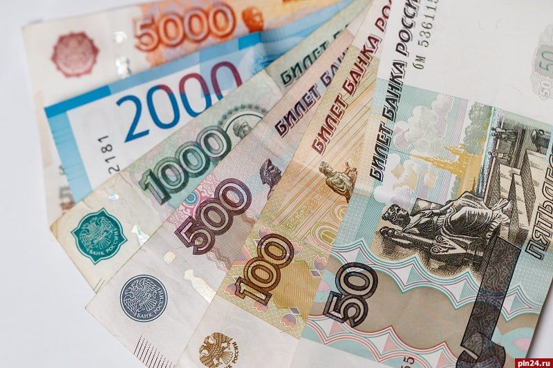 Крупные банки повышают ставки по вкладам: начинается предновогодняя гонка