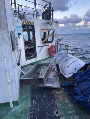 Юрий Котенок: Кадры с атакованного танкера Midvolga 2