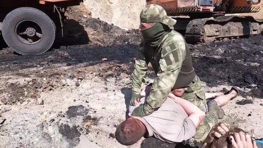 Группа «черных копателей» похитила бурый уголь на 65 млн рублей