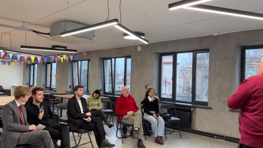 В Псковскую область приехали иностранные журналисты из 5 стран: Венесуэлы, Вьетнама, Исландии, Ливана, Казахстана