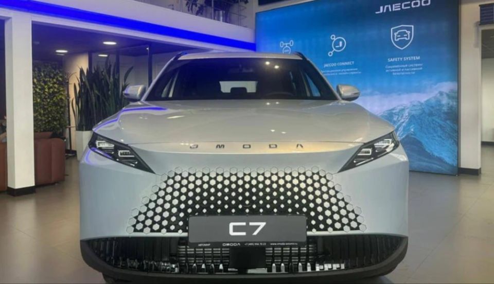 Chery отзывает почти 2,6 тысячи автомобилей модели Omoda C7 из-за проблем с подушкой безопасности