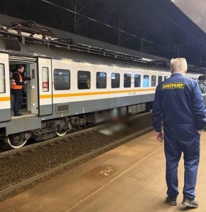 Помощник машиниста погиб от мощного удара током на станции МЦД-4 «Переделкино» в Москве