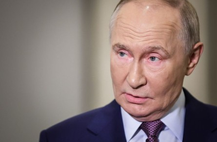 В Кремле закончились переговоры между Владимиром Путиным и спецпосланником президента США Стивом Уиткоффом, их результаты передает корреспондент URA.RU с места событий. Главное: