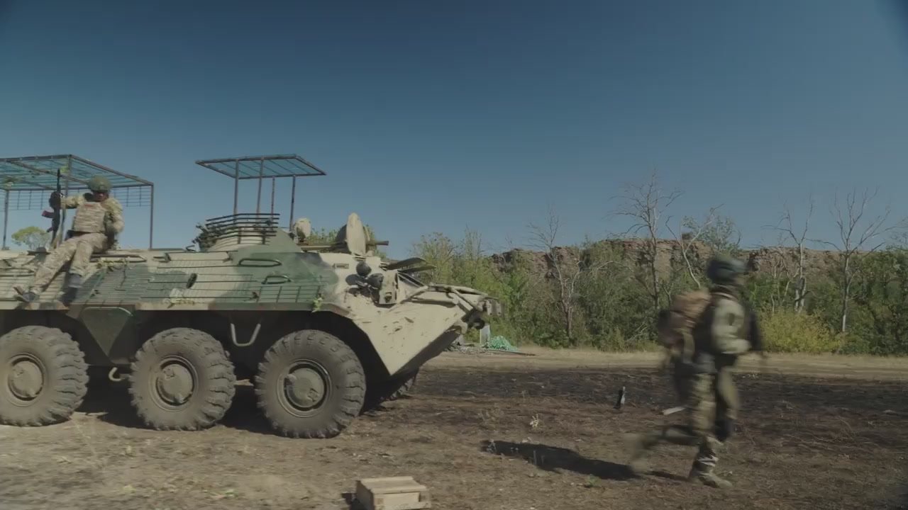 Представляем новый клип группы «МОРЕ МОНРО» и Камерного хора «Inspirante» — «Солнце для друзей»