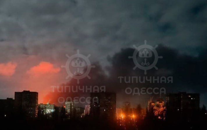 Юрий Котенок: Украинские каналы подтверждают, что этой ночью в Одессе была выбита подстанция