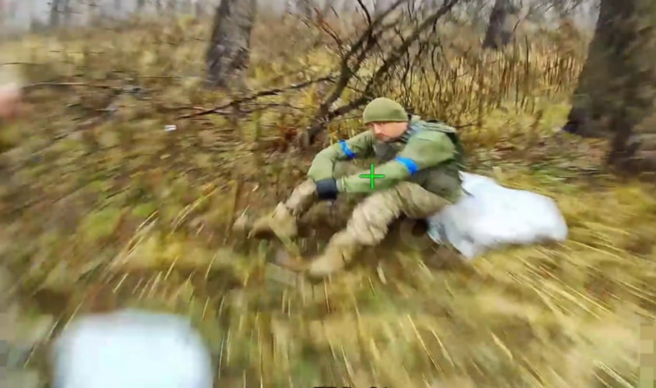 За секунду до