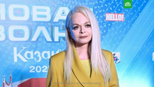 Долина предложила вернуть Полине Лурье 112 млн рублей за квартиру в течение трех с лишним лет равными платежами, сообщила адвокат Лурье