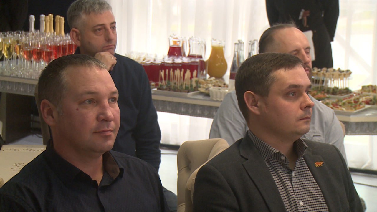 В Пскове наградили победителей и призеров конкурса "Лучший по профессии" В Пскове наградили победителей и призеров конкурса "Лучший по профессии"