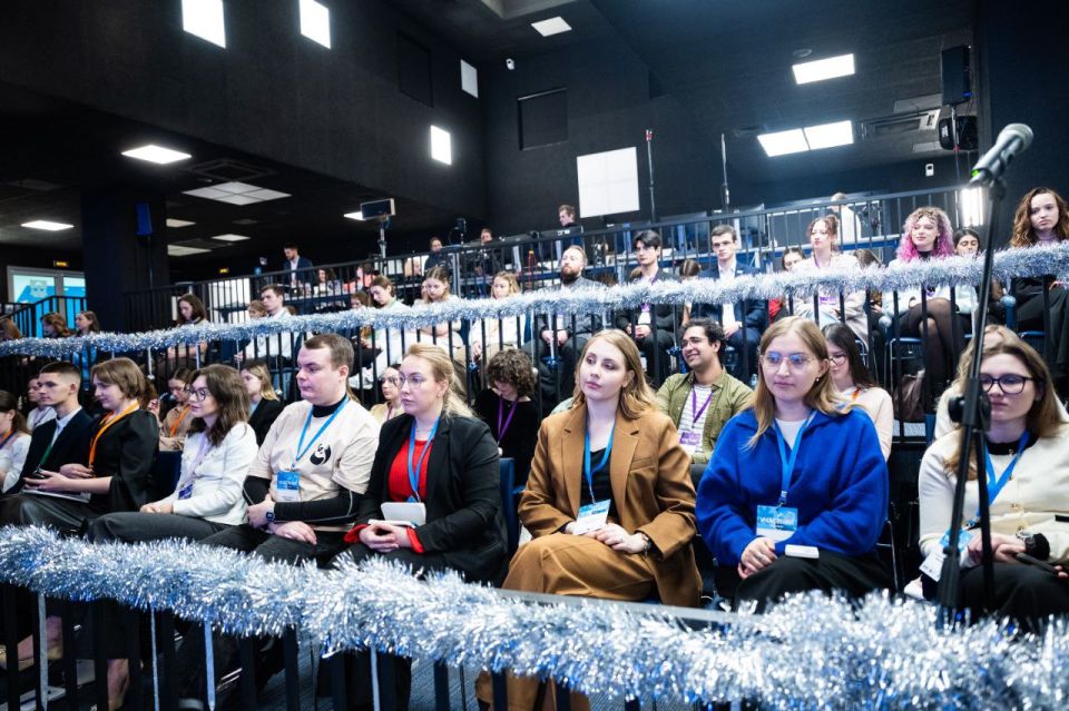 Финал четвертого сезона Всероссийского проекта «Школа наставничества» Финал четвертого сезона Всероссийского проекта «Школа наставничества»