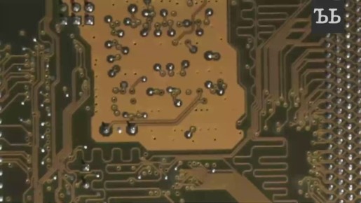 Заметили, что привычный комплект памяти для компьютера стоит заметно дороже, чем пару месяцев назад? А потом дорожают SSD, игровые консоли, ПК… И это не «жадность магазинов»