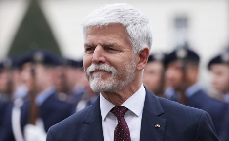 Президент Чехии допустил, что НАТО может начать сбивать дроны над Европой