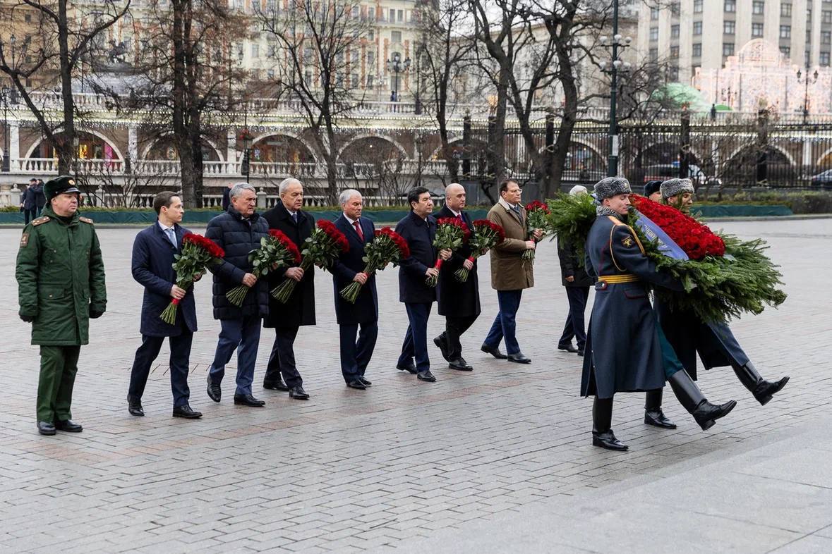 Сегодня во главе делегации Совета Федерации принял участие в заседании Совета и восемнадцатом пленарном заседании Парламентской Ассамблеи Организации Договора о коллективной безопасности (ПА ОДКБ) Сегодня во главе делегации Совета Федерации принял участие в заседании Совета и восемнадцатом пленарном заседании Парламентской Ассамблеи Организации Договора о коллективной безопасности (ПА ОДКБ)