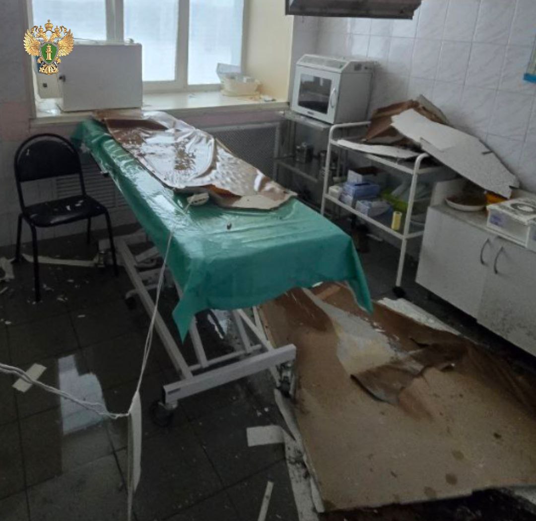 Землетрясение повредило здание больницы на Курилах Землетрясение повредило здание больницы на Курилах