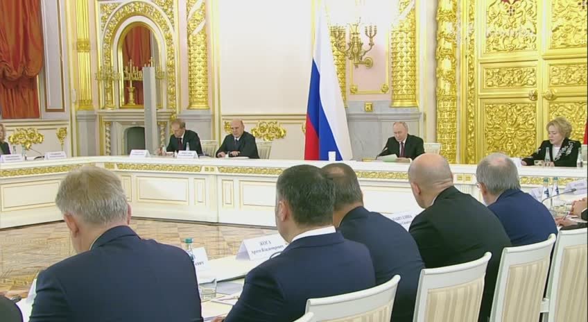 «Рождаемость в России продолжает снижаться. Принятых мер в сфере демографии недостаточно»