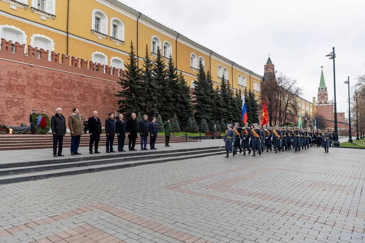 Сегодня во главе делегации Совета Федерации принял участие в заседании Совета и восемнадцатом пленарном заседании Парламентской Ассамблеи Организации Договора о коллективной безопасности (ПА ОДКБ) Сегодня во главе делегации Совета Федерации принял участие в заседании Совета и восемнадцатом пленарном заседании Парламентской Ассамблеи Организации Договора о коллективной безопасности (ПА ОДКБ)