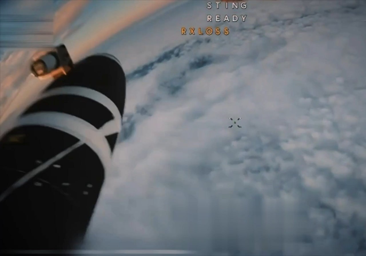 Кадры с "Геранью-2", оборудованной камерой заднего вида Кадры с "Геранью-2", оборудованной камерой заднего вида