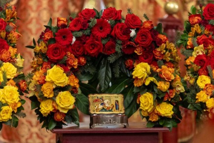 Ковчег с частицей мощей Георгия Победоносца прибыл в Псков