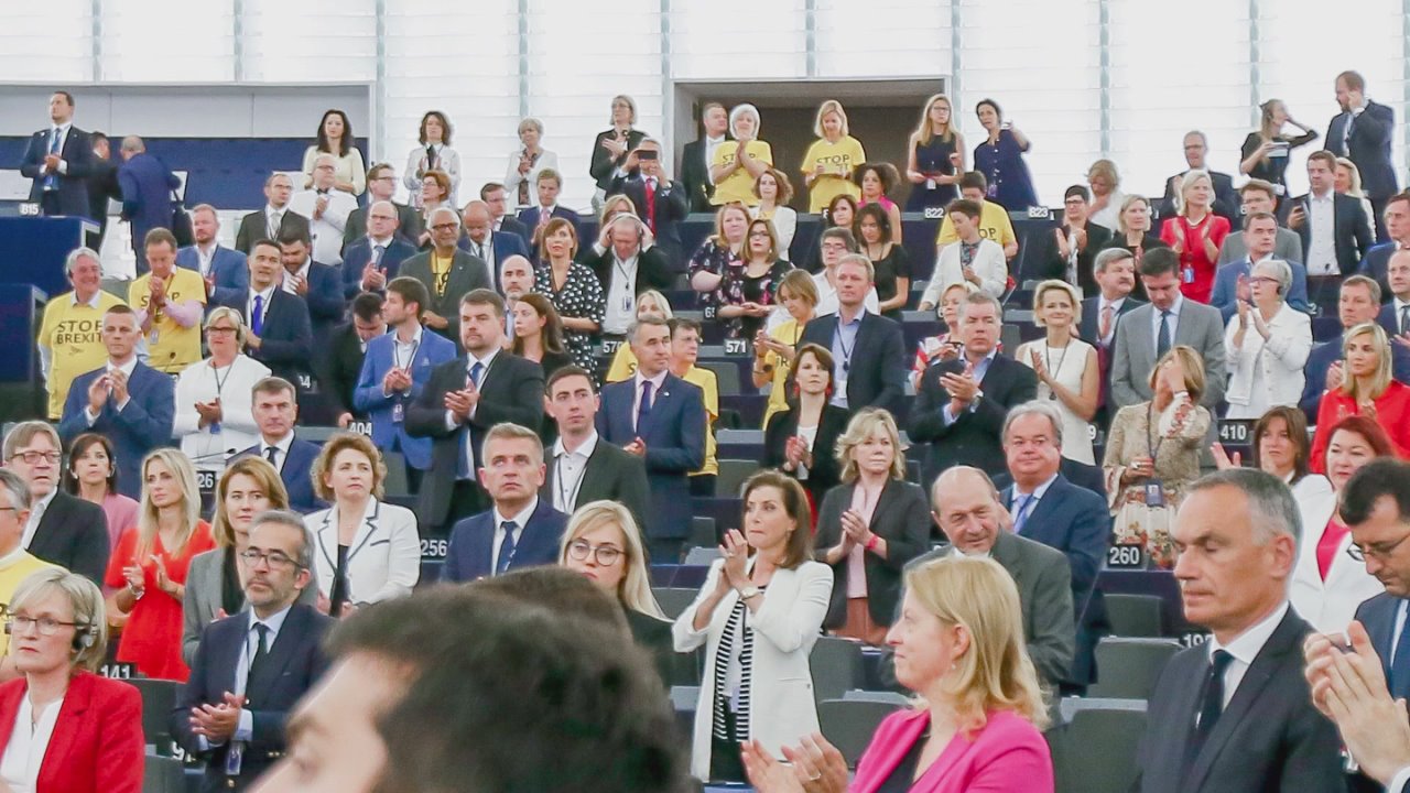 «Борцы с бюрократией» из Брюсселя наймут 2500 новых бюрократов