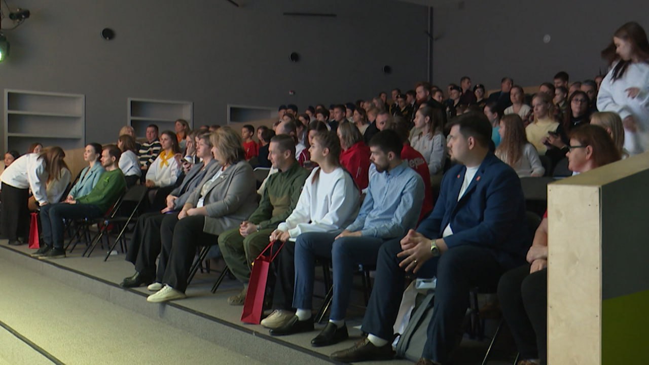 Сегодня команда "Движения первых" Псковской области подвела итоги года Сегодня команда "Движения первых" Псковской области подвела итоги года