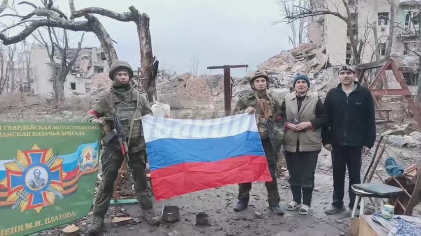 Российские бойцы записали видео из центра Северска: предварительно, город освобождён