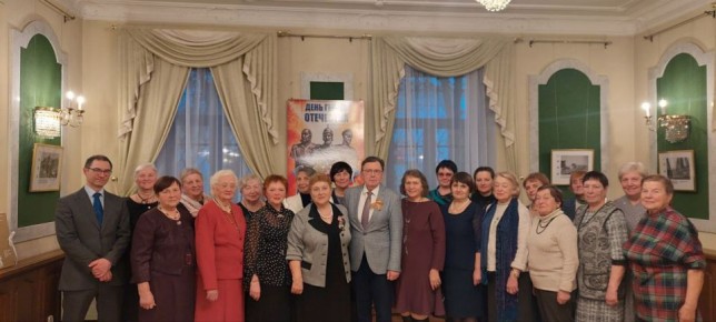 9 декабря в Генеральном консульстве России в Бресте состоялась встреча с активистами организации соотечественников, приуроченная ко Дню Героев Отечества