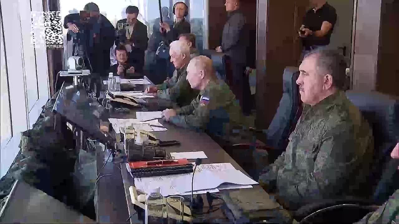 19 декабря Владимир Путин в прямом эфире подведет итоги уходящего года и ответит на вопросы журналистов и жителей страны