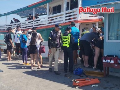 60-летняя россиянка чуть не лишилась ноги, застряв между паромом и пирсом в Таиланде