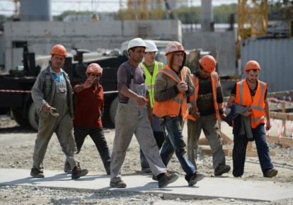 Современная работорговля: как в РФ нанимают и перепродают мигрантов