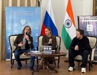 8 декабря в Посольстве России в Индии состоялась пресс-конференция народного художника России, академика Российской академии художеств Никаса Сафронова