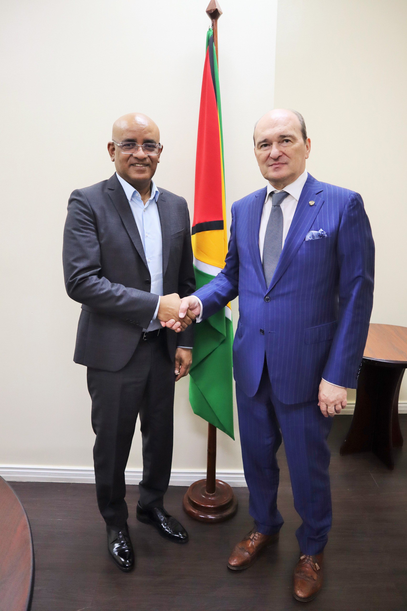 9 декабря с.г. Посол России А.А.Прицепов нанёс визит вежливости Вице-президенту Гайаны Б.Джагдео