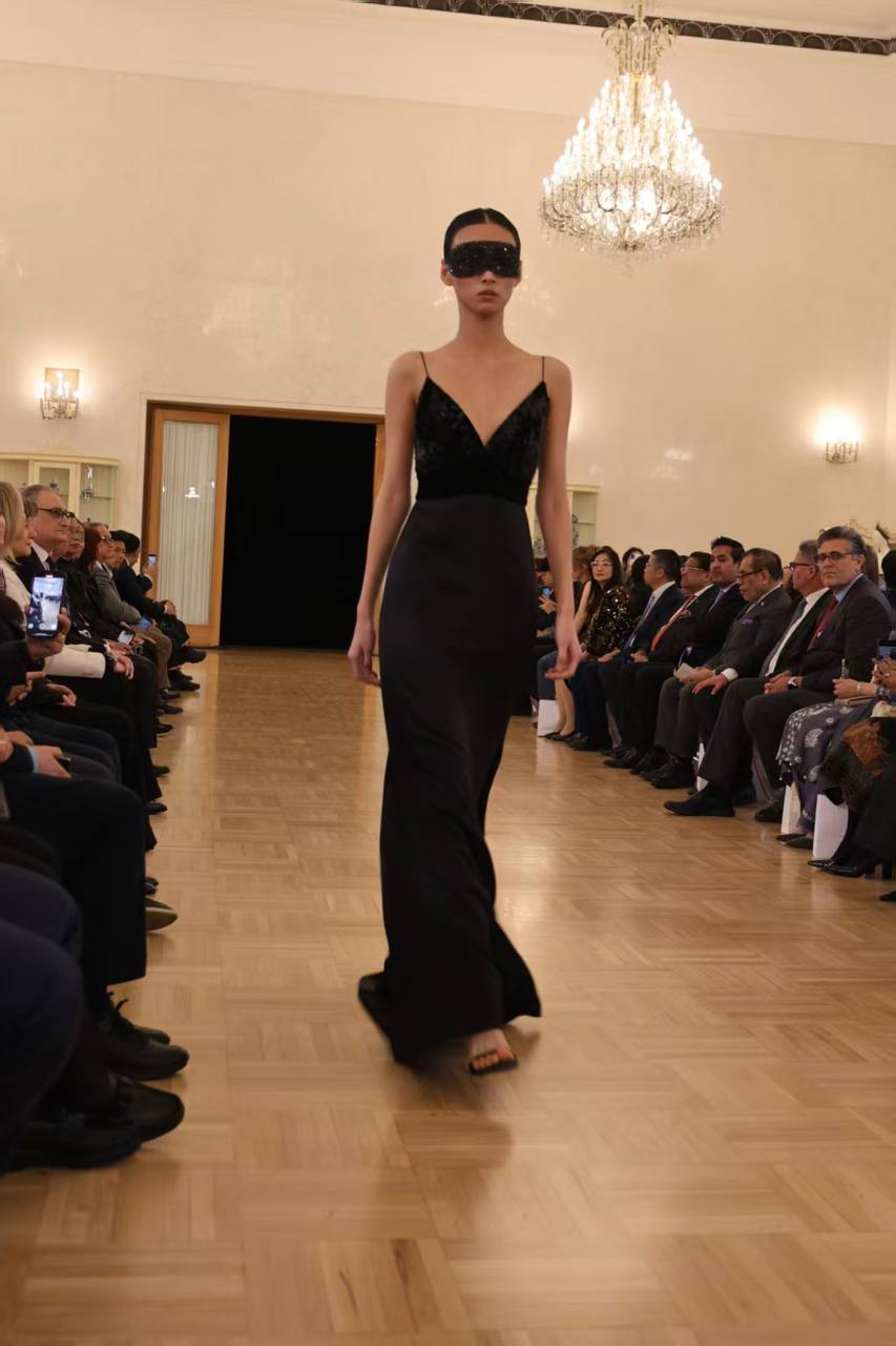 Откройте для себя Россию: презентация моды и гастрономии в самом центре Пекина Откройте для себя Россию: презентация моды и гастрономии в самом центре Пекина