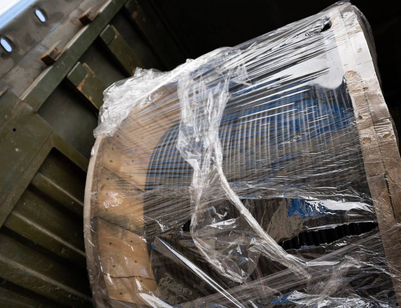 Михаил Ведерников: Продолжаем помогать нашим военнослужащим на передовой Михаил Ведерников: Продолжаем помогать нашим военнослужащим на передовой