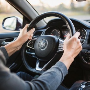 В Великих Луках водитель привлечен к ответственности за нелегальные перевозки пассажиров