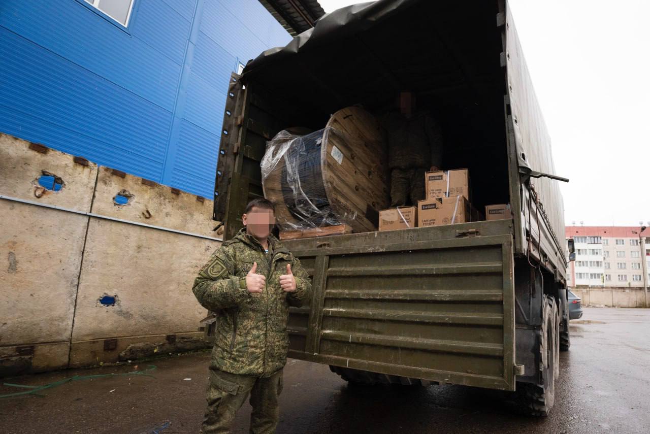 Михаил Ведерников: Продолжаем помогать нашим военнослужащим на передовой Михаил Ведерников: Продолжаем помогать нашим военнослужащим на передовой