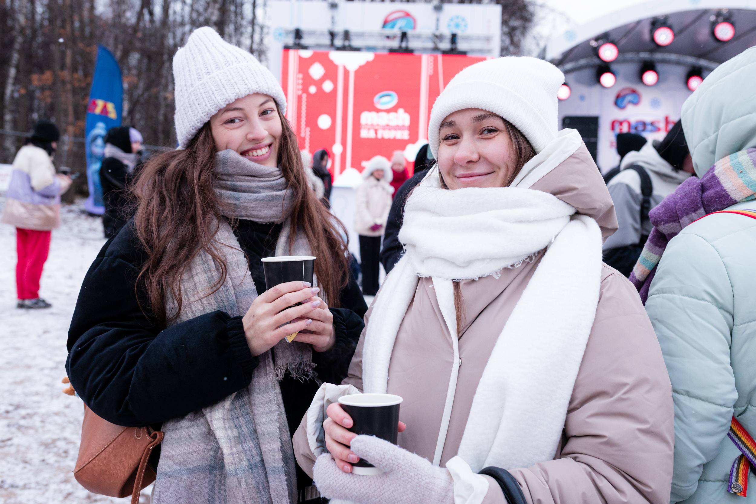 О-о-о-о-о погода на улице не радует, но нас это не останавливает О-о-о-о-о погода на улице не радует, но нас это не останавливает