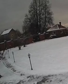 В соцсетях появились кадры падения военно-транспортного Ан-22, который разбился в Ивановской области 9 декабря