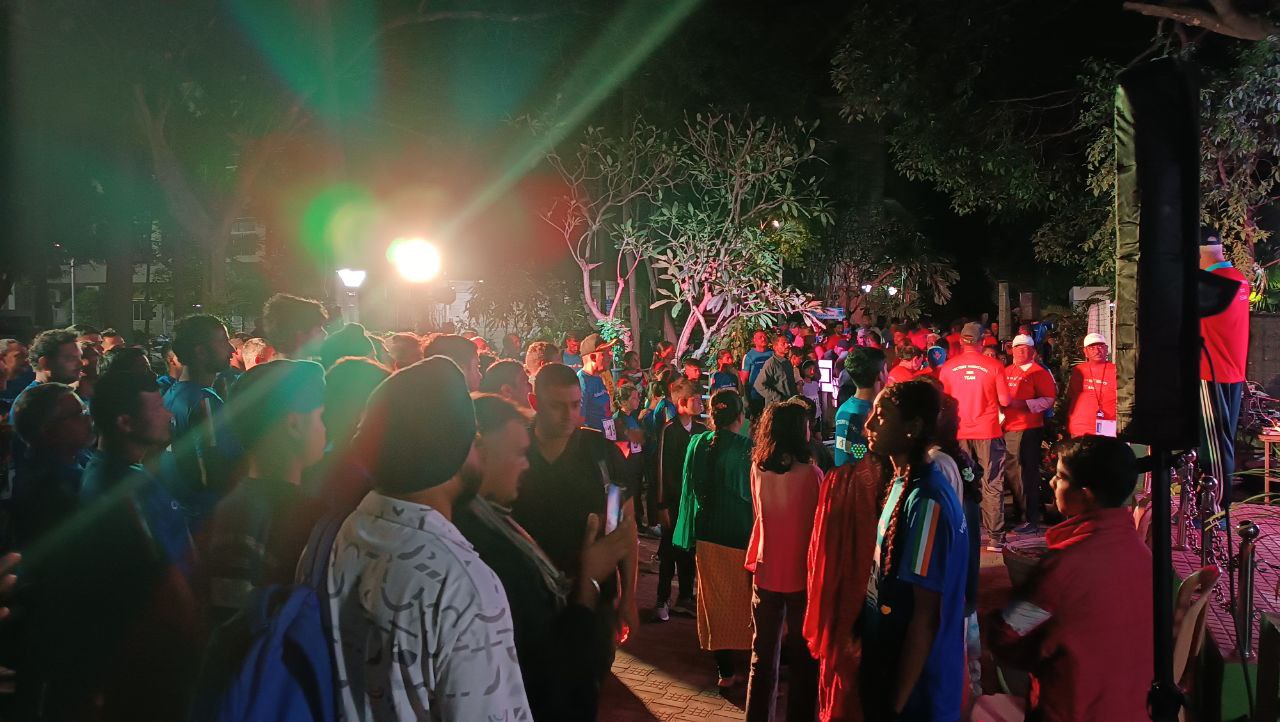 14 декабря сотрудники Генерального консульства России в Ченнаи приняли участие в "Марафоне Победы", организованном местной военно-патриотической организацией "Знамёна славы" 14 декабря сотрудники Генерального консульства России в Ченнаи приняли участие в "Марафоне Победы", организованном местной военно-патриотической организацией "Знамёна славы"