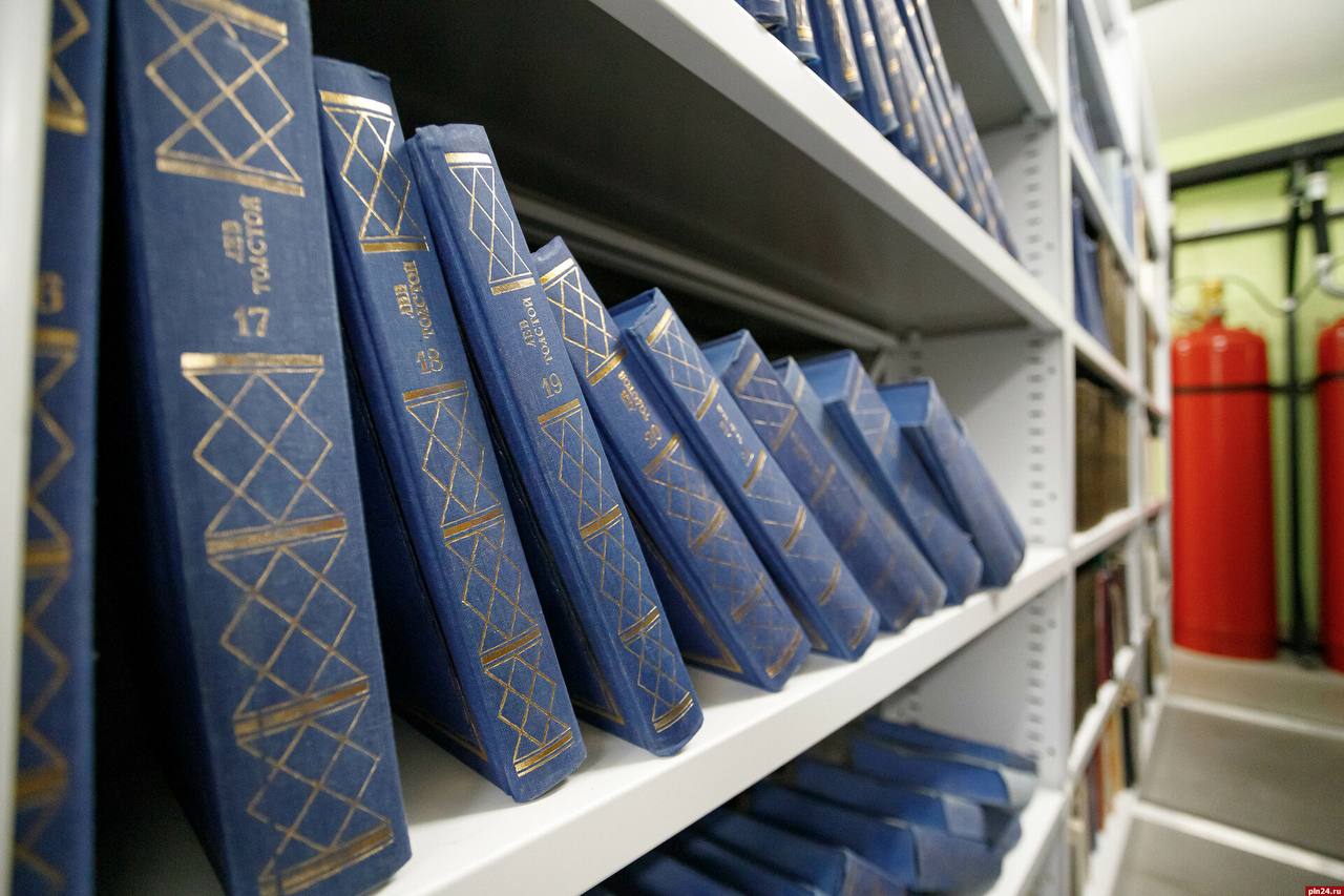 «Лабубомания» и «нацмессенджер»: в 2025 году в русском языке зарегистрировали 90 новых слов