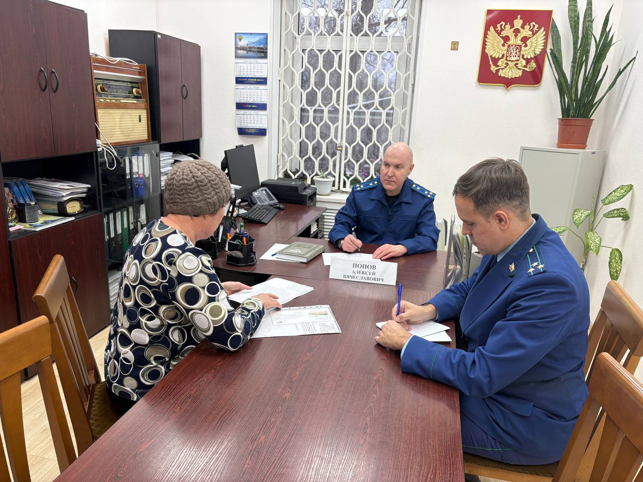 Прием граждан в Дновском муниципальном округе провел заместитель прокурора области Прием граждан в Дновском муниципальном округе провел заместитель прокурора области