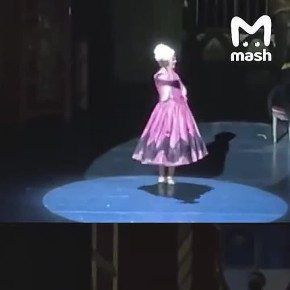 Неудачный залёт в тренды от Башкирского театра оперы и балета — там исполнили "За деньги да" Инстасамки во время "Севильского цирюльника" Россини