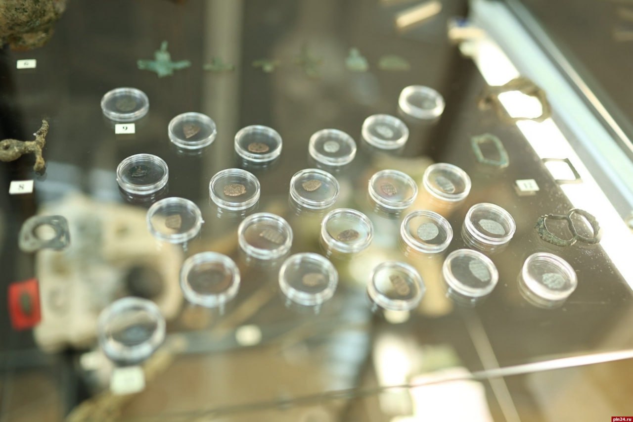 В Пскове открылась выставка «Итоги археологического сезона-2025» В Пскове открылась выставка «Итоги археологического сезона-2025»