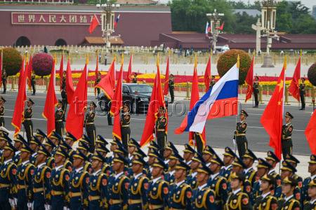 15 декабря в преддверии запуска работы VI Форума СМИ России и Китая в Пекине открылась совместная фотовыставка информационных агентств ТАСС и Синьхуа 15 декабря в преддверии запуска работы VI Форума СМИ России и Китая в Пекине открылась совместная фотовыставка информационных агентств ТАСС и Синьхуа