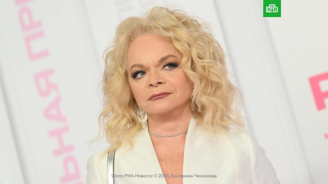 Лариса Долина не пришла в суд, где рассматривается дело о ее квартире Лариса Долина не пришла в суд, где рассматривается дело о ее квартире